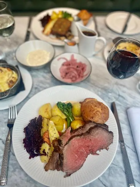 Sunday Roast at The Folio Bar and Kitchen